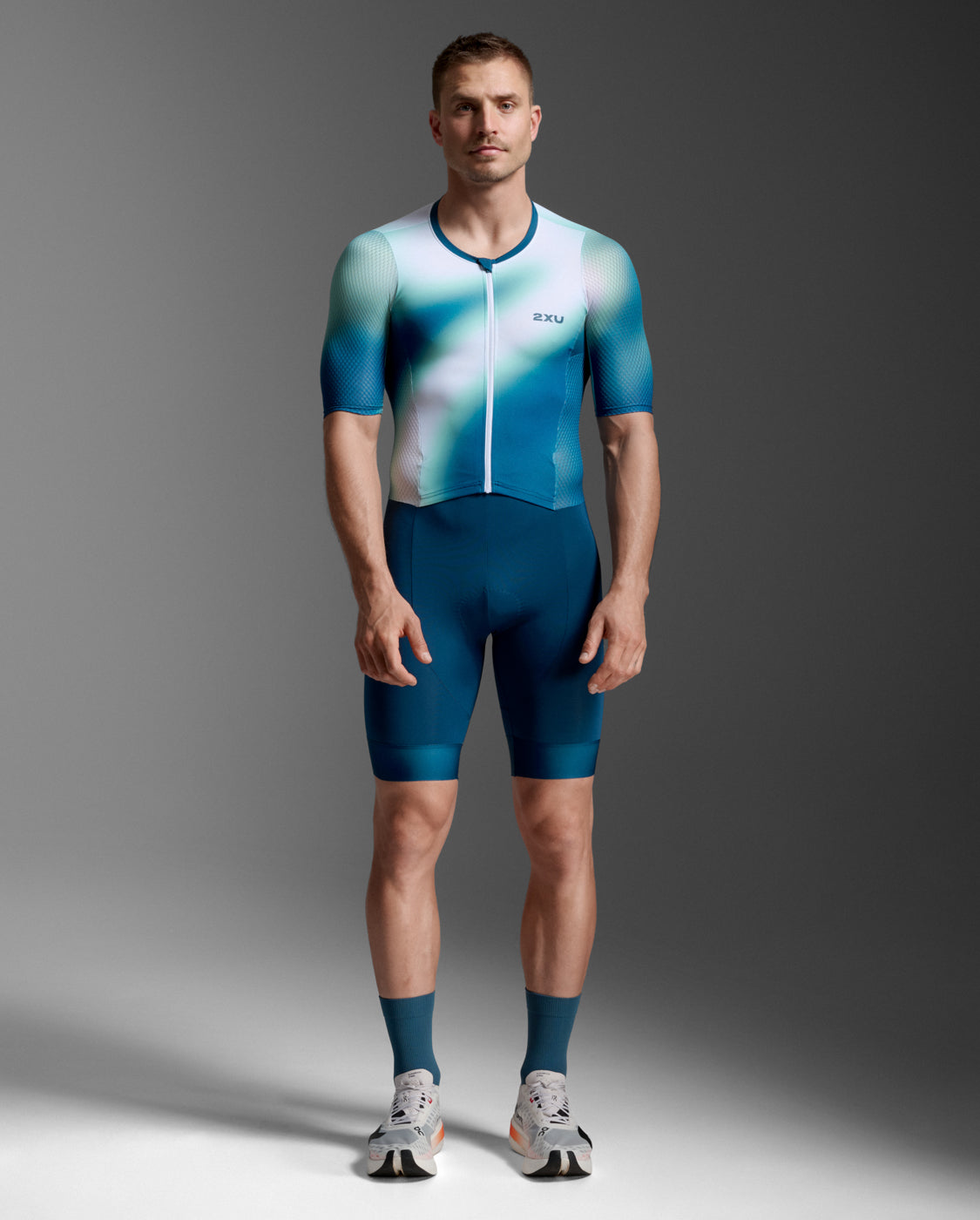 Aero Hex Sleeved Trisuit – 2XU NZ