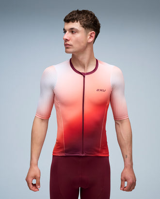 Aero Tri Sleeved Top