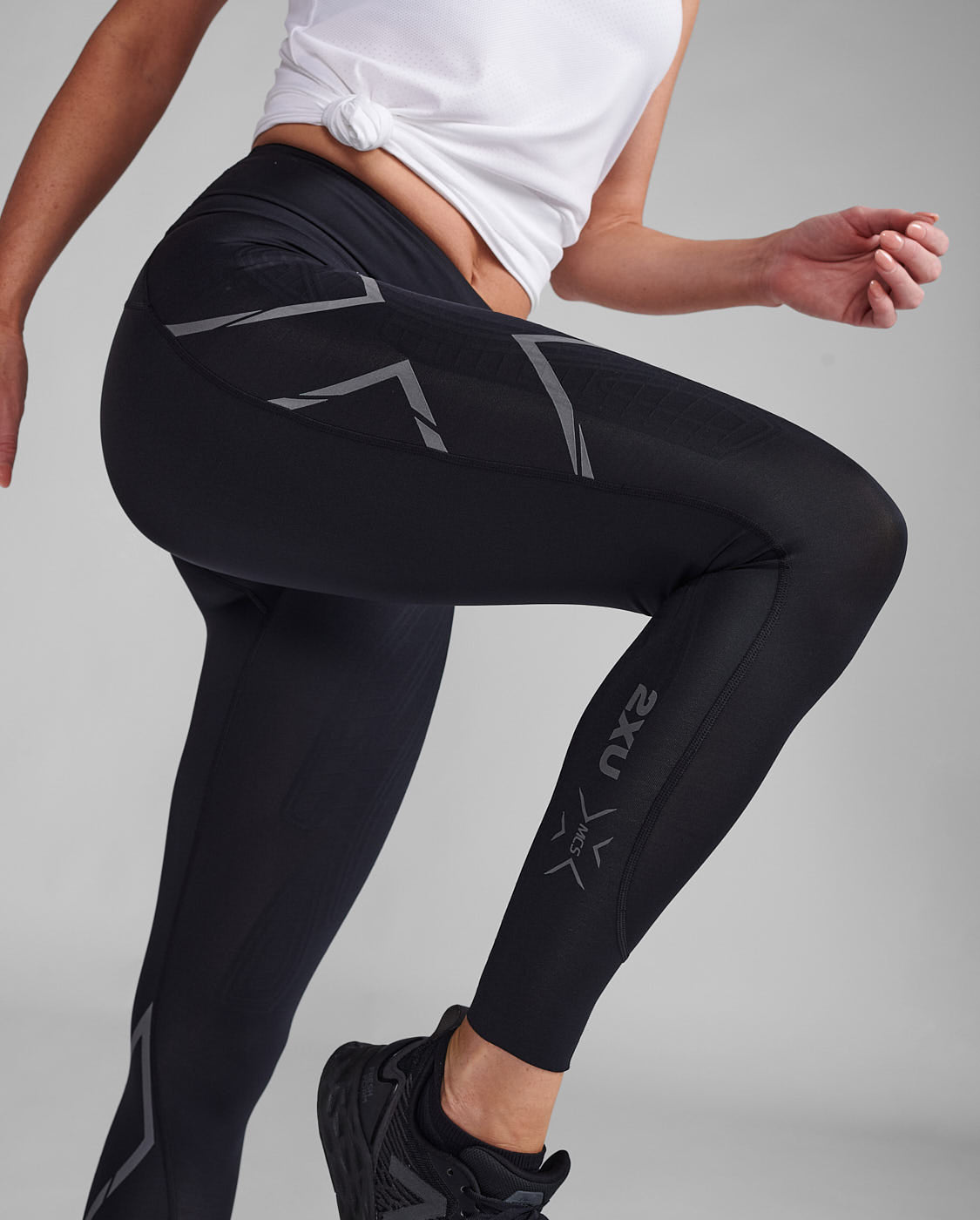 Light Speed Mid-Rise Compression Tights
