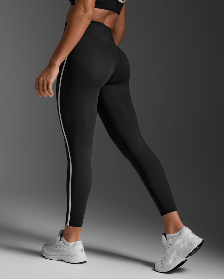 Black/Black