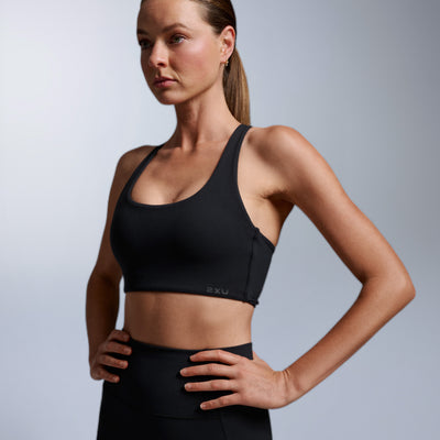 Fluid Twist Back Bra